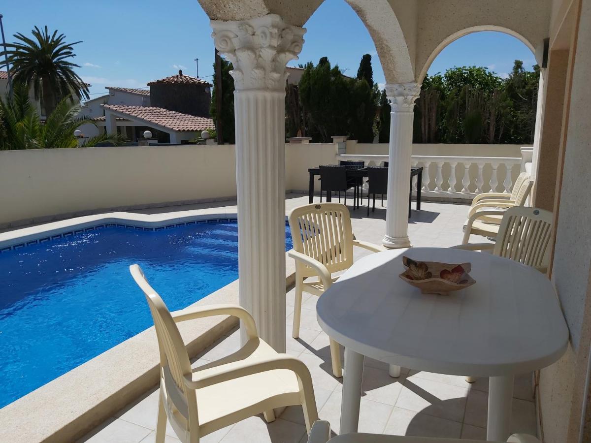 فيلا Casa Amb Piscina Privada إمبوريابرافا المظهر الخارجي الصورة