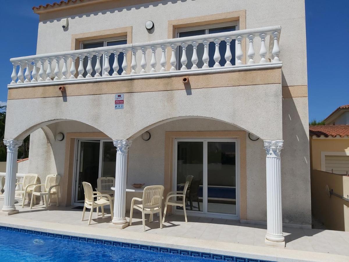 فيلا Casa Amb Piscina Privada إمبوريابرافا المظهر الخارجي الصورة